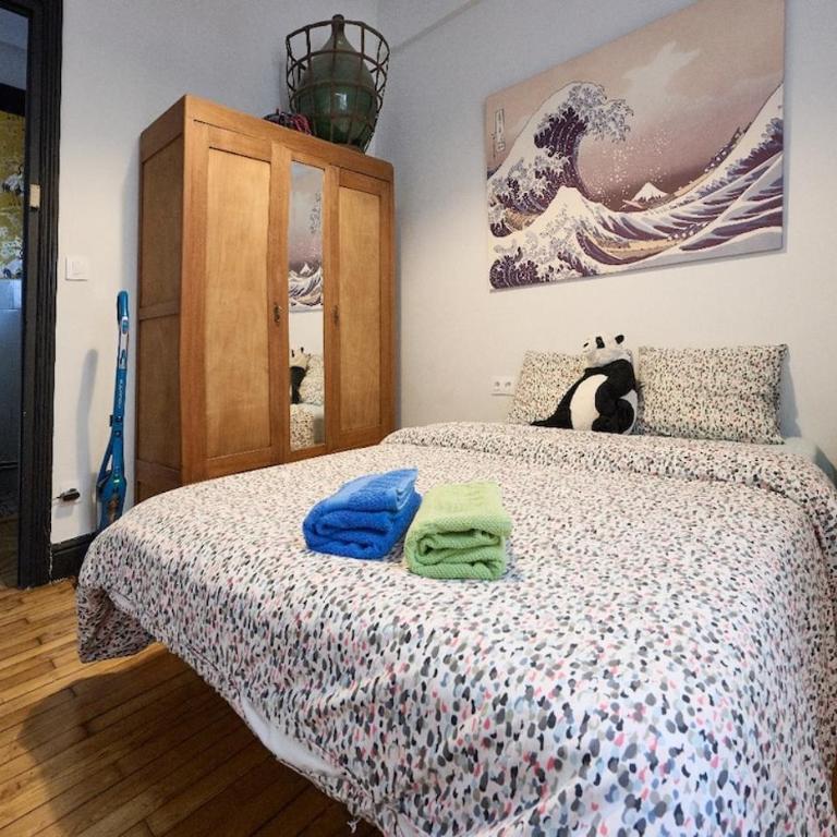 Spacious apartment in the City Hall area - Three-Bedroom Apartment - 10
