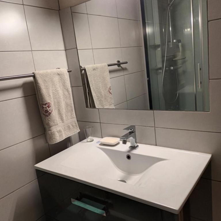 Le Bochate - Appartamento con 2 Camere da Letto - 6