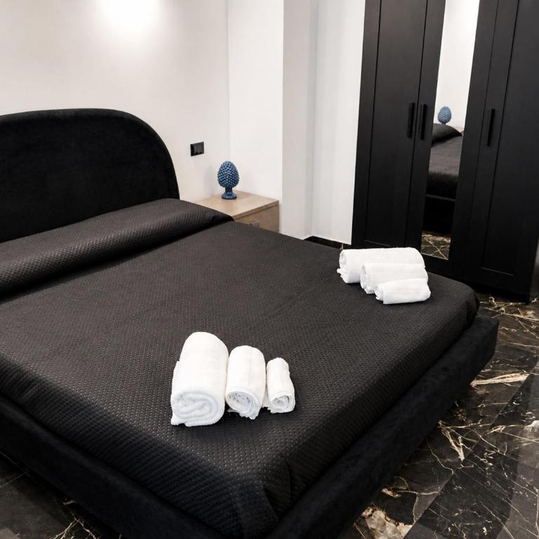 Santa Chiara Guest House - Double Room with Private Bathroom - 7