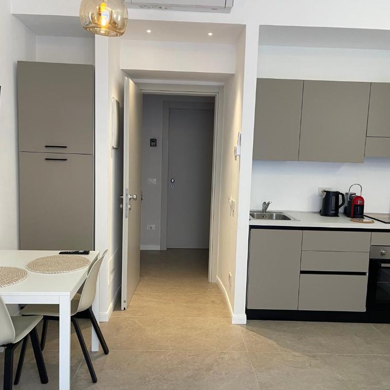 Home by Gàni - One-Bedroom Apartment - 2