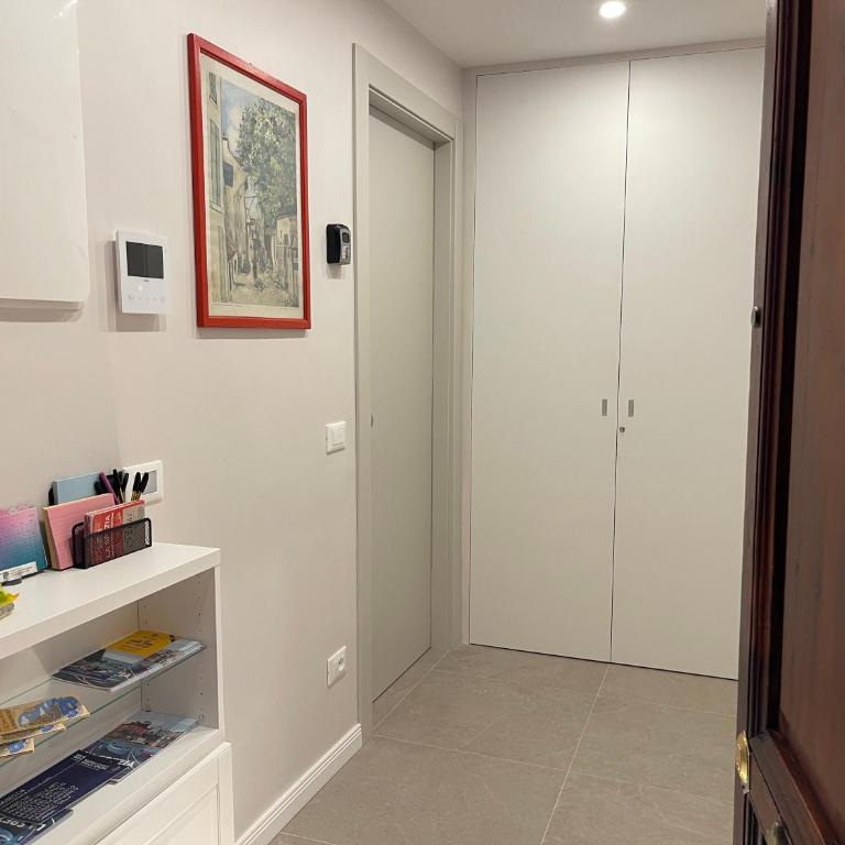 Home by Gàni - One-Bedroom Apartment with Balcony - 18