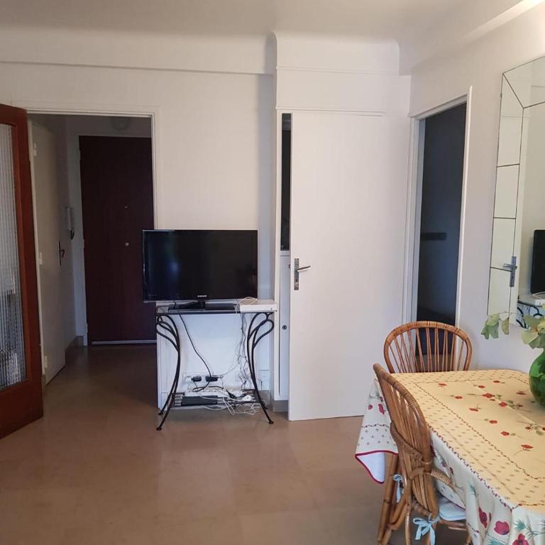 Cannes La Croisette Vue mer - Apartamento de 1 dormitorio - 10