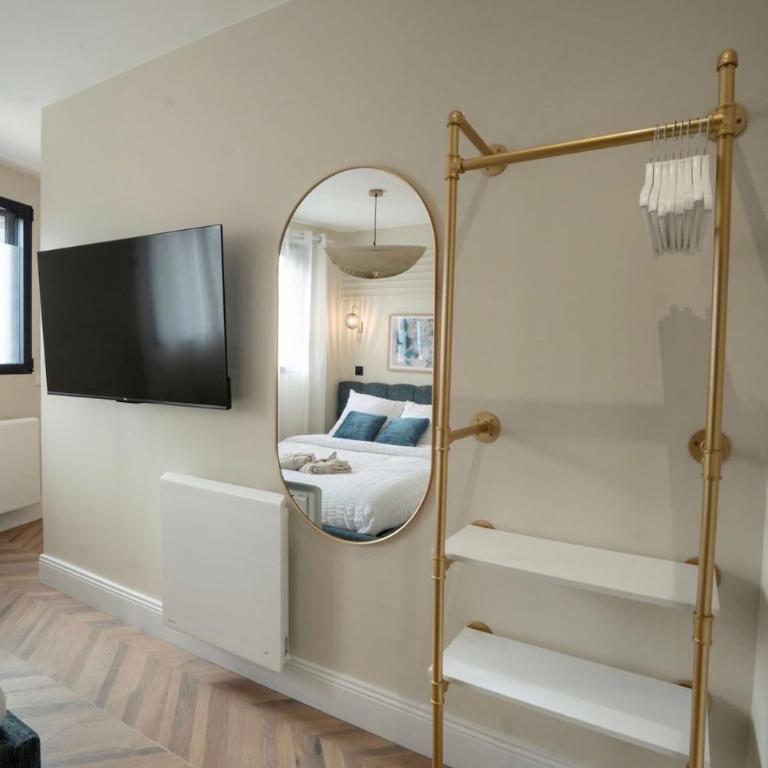 Saphir Suite Design & Whirlpool Bath - Appartamento con 1 Camera da Letto - 9