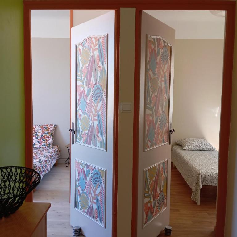 Très bel appartement au coeur d'Avignon - Two-Bedroom Apartment - 6