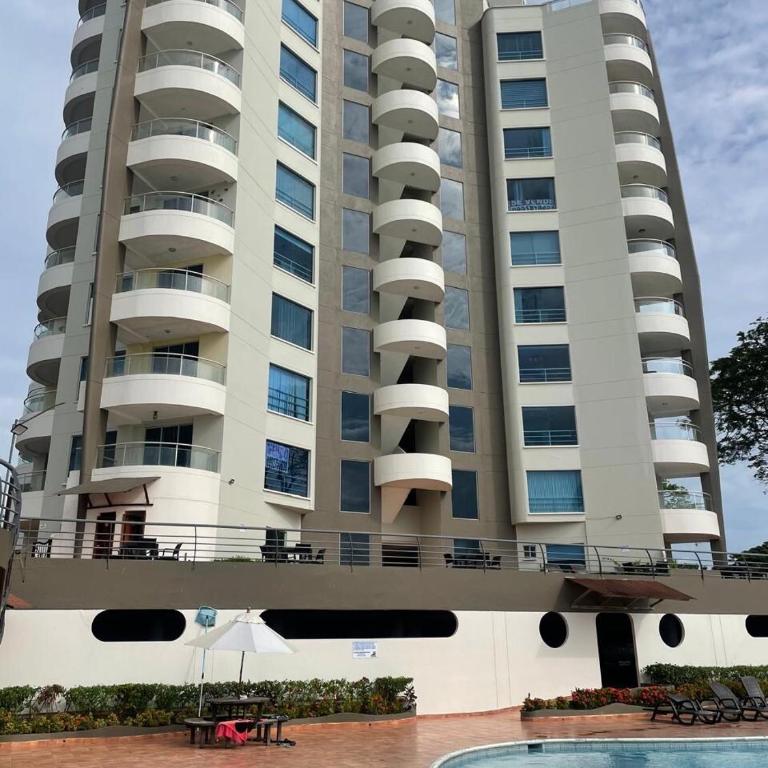 Apartamento frente al mar - Three-Bedroom Apartment - 19