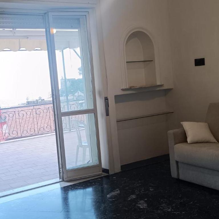 Penthouse in the historical center with sea view 5 minutes away from main square - Casa con 1 Camera da Letto - 17