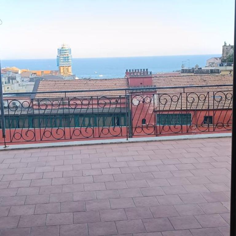 Penthouse in the historical center with sea view 5 minutes away from main square - Casa con 1 Camera da Letto - 12
