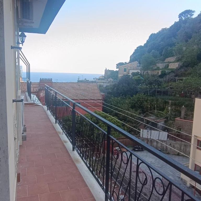 Penthouse in the historical center with sea view 5 minutes away from main square - Casa con 1 Camera da Letto - 4
