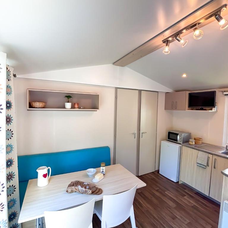 Camping Les Demoiselles - Mobile Home Confort (4 Adultes) - 2