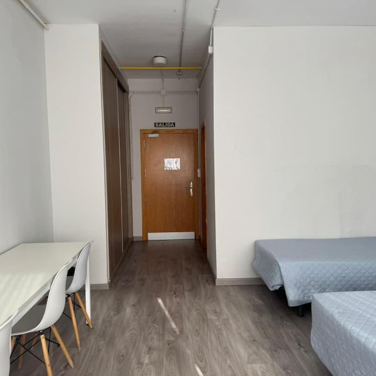 Residencia Albergue Jaca - Chambre Triple Standard - 5