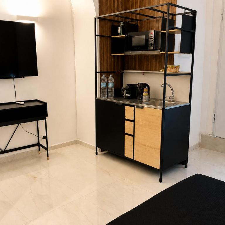 Santa Chiara Guest House - Double Room with Private Bathroom - 4
