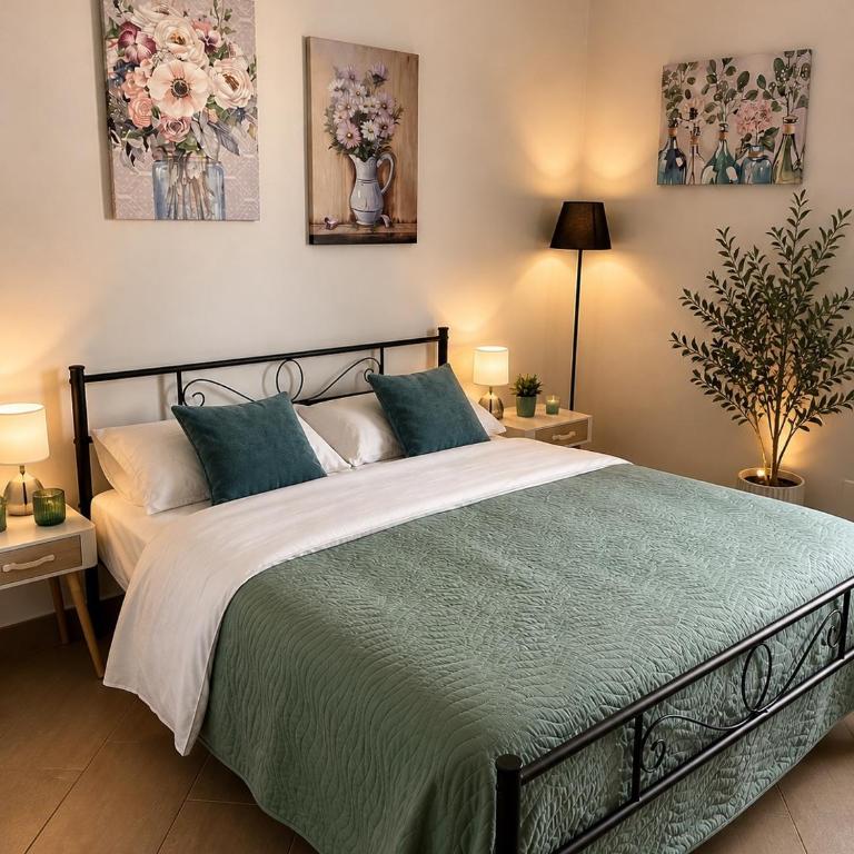 La Petite Maison - Camera Matrimoniale con Terrazza - 1