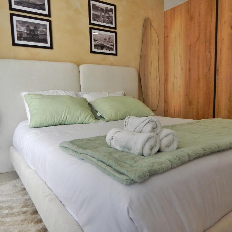 ADN Coliving Ecuador Residences CNE Area Carolina - Estudio con balcón - 10