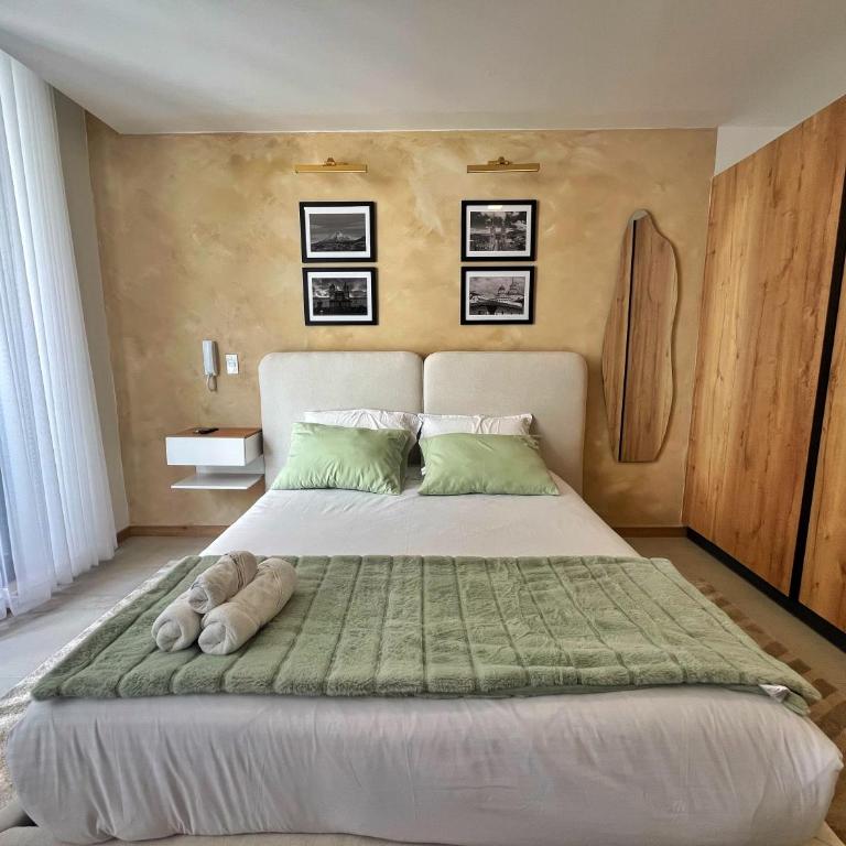 ADN Coliving Ecuador Residences CNE Area Carolina - Estudio con balcón - 2