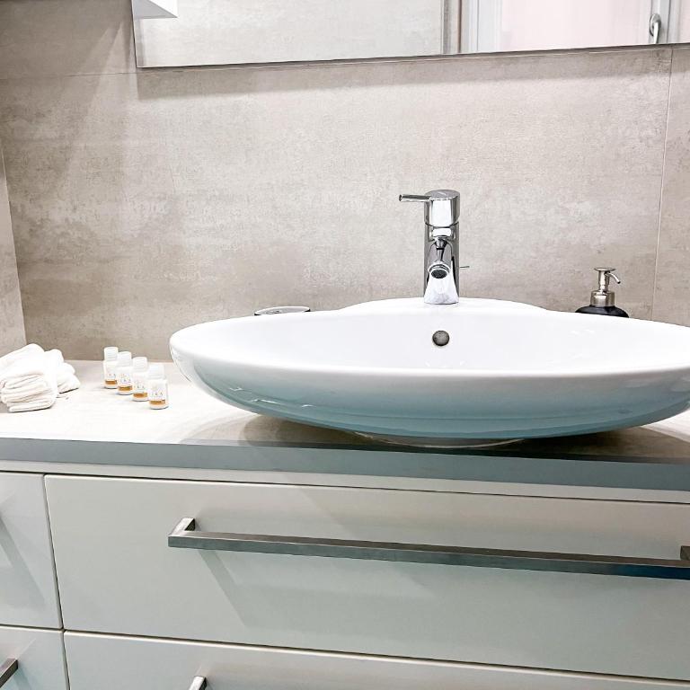 Domus Alba Lecco Center Apartment - Lake Como - Appartamento con 1 Camera da Letto - 13