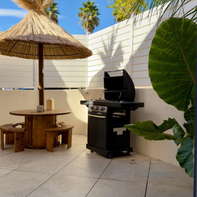 SETE EVASION Jardin, Parking privé gratuit, Climatisé, Wi-Fi, à 5mn plage, tout Confort - Two-Bedroom Apartment - 39