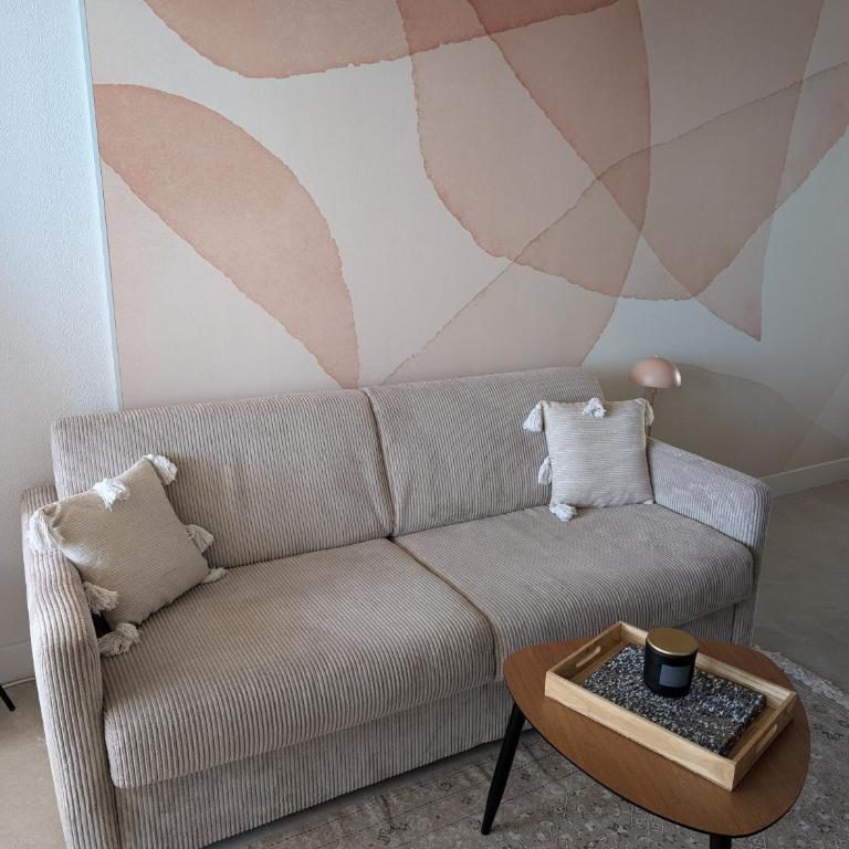 Studio Vue mer, Piscine, Wifi, Climatisation, Parking privé, Terrasse 1ère ligne - La Coulée Douce - Appartement - Vue sur Mer - 8