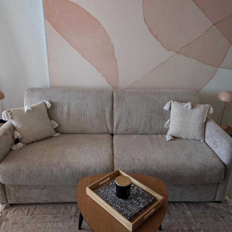 Studio Vue mer, Piscine, Wifi, Climatisation, Parking privé, Terrasse 1ère ligne - La Coulée Douce - Appartement - Vue sur Mer - 9