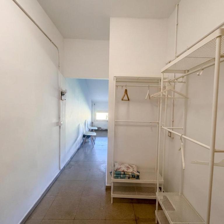 Residencia Albergue Jaca - Chambre Familiale Adaptée aux Personnes à Mobilité Réduite - 3