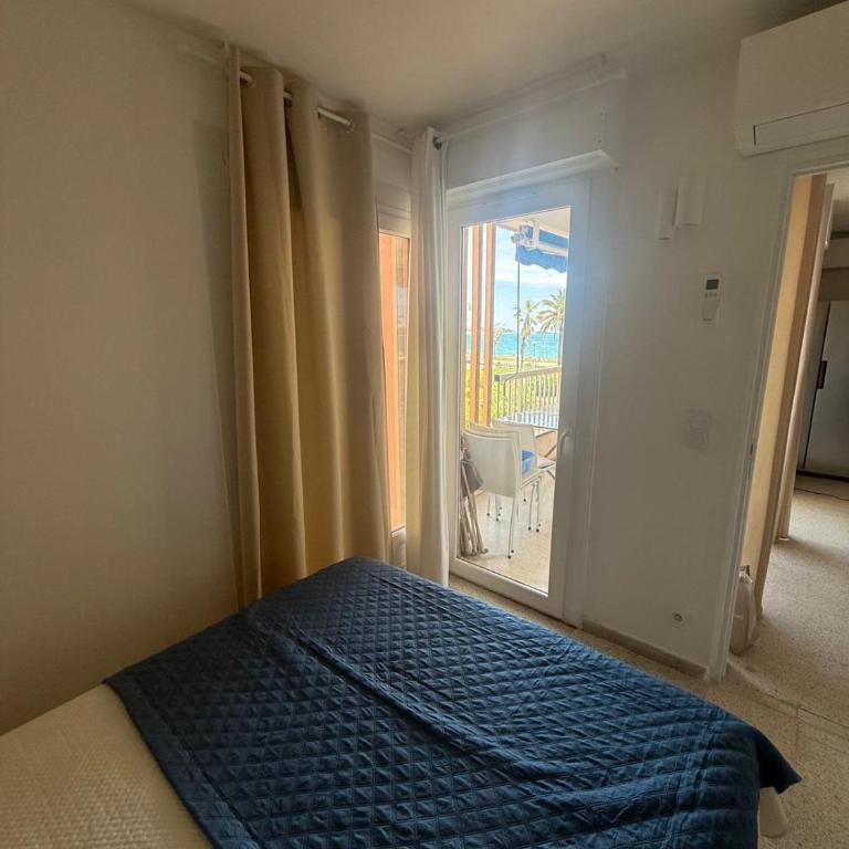 Appartement 2 chambres front de mer 40m plage vue mer clim - Fréjus plage - Appartamento con 2 Camere da Letto - 12