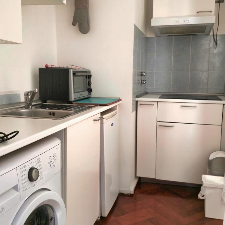 Central Station and City Rooms Link "13 Apartment" Amalfi Coast , Salerno - Monolocale Triplo Standard - 13