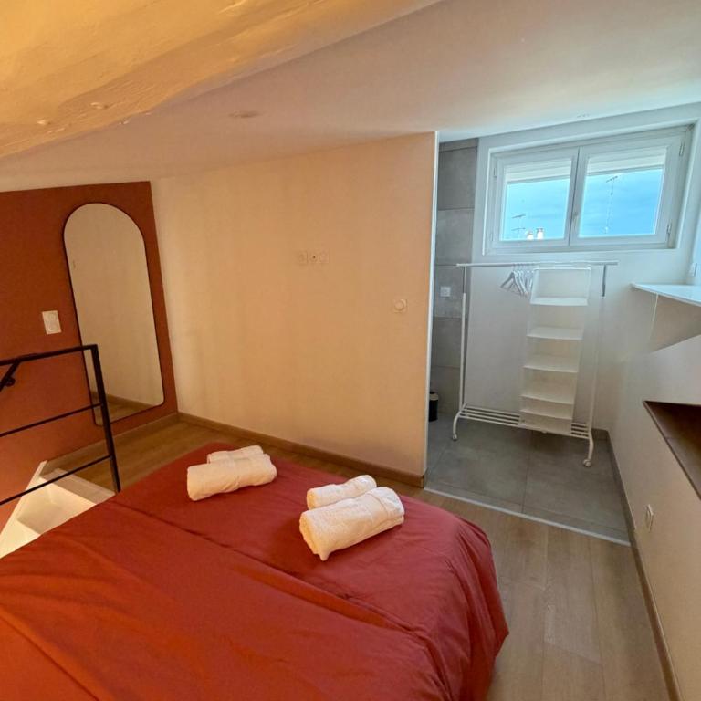 Duplex Aura - Confort et charme à Aigues-Mortes - One-Bedroom Apartment - 4