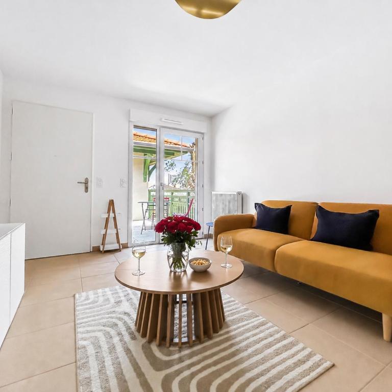 T2 moderne avec balcon et stationnement gratuit - One-Bedroom Apartment - 5