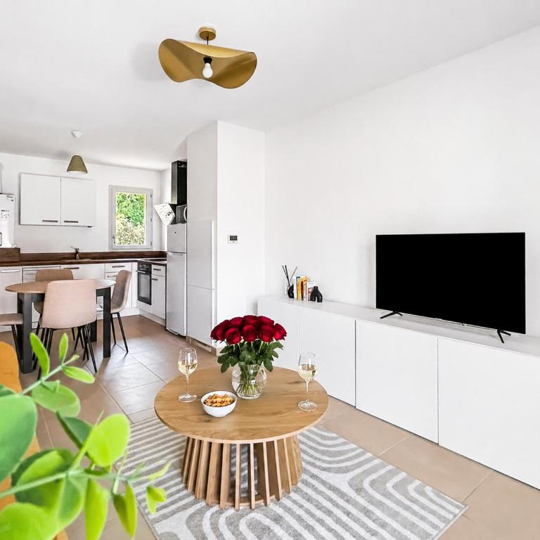 T2 moderne avec balcon et stationnement gratuit - One-Bedroom Apartment - 7