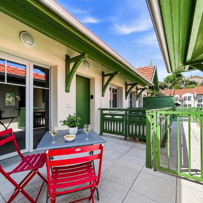 T2 moderne avec balcon et stationnement gratuit - One-Bedroom Apartment - 23