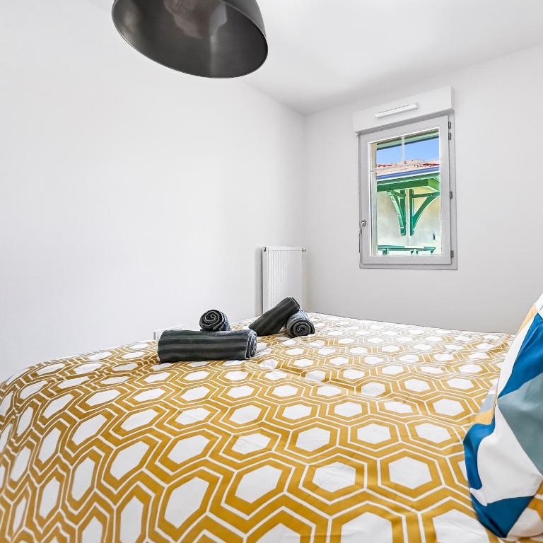 T2 moderne avec balcon et stationnement gratuit - One-Bedroom Apartment - 16