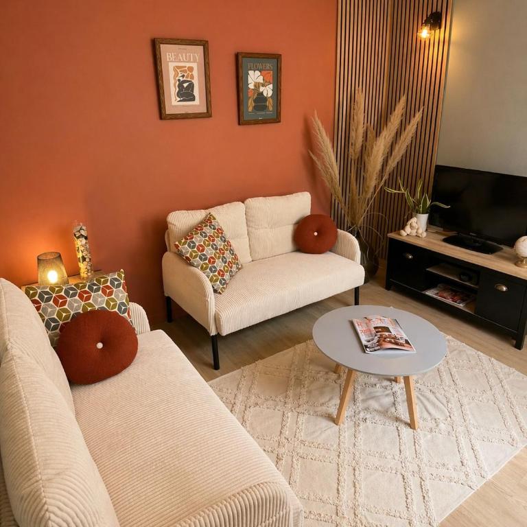 Casa Terracotta - Three-Bedroom House - 1