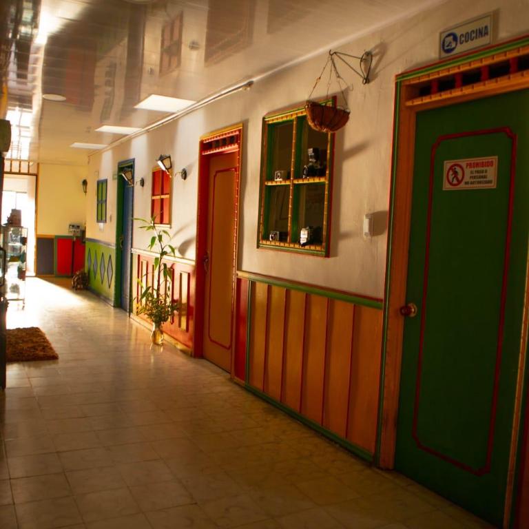 Kimaná Hostal - Cama en habitación compartida con 4 camas - 5