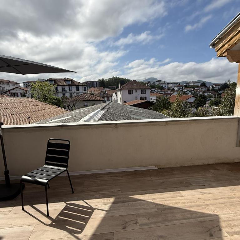 Le Loft Basque Hendaye - Terrasse cuisine 36m2 - clim - Appartement 3 Chambres - 79