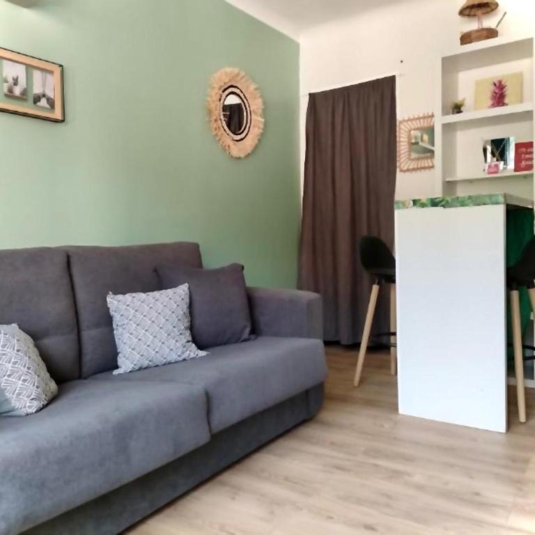 Bel appartement à 5 min du port de la place Garibaldi et du vieux Nice Beautiful apartment 5 minutes from port Place Garibaldi ans Old Nice - Appartement 1 Chambre - 4
