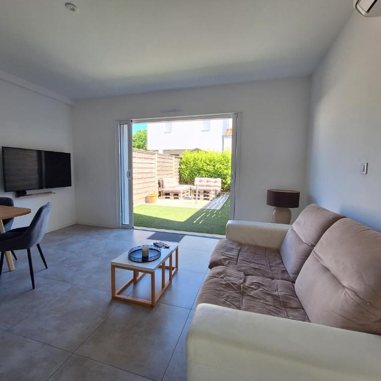 Les Pivoines Maison climatisée, proximité mer, plages et forêts - Maison 2 Chambres - 4
