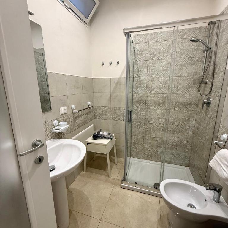 House Dante 224 - Double Room with Private Bathroom - 3