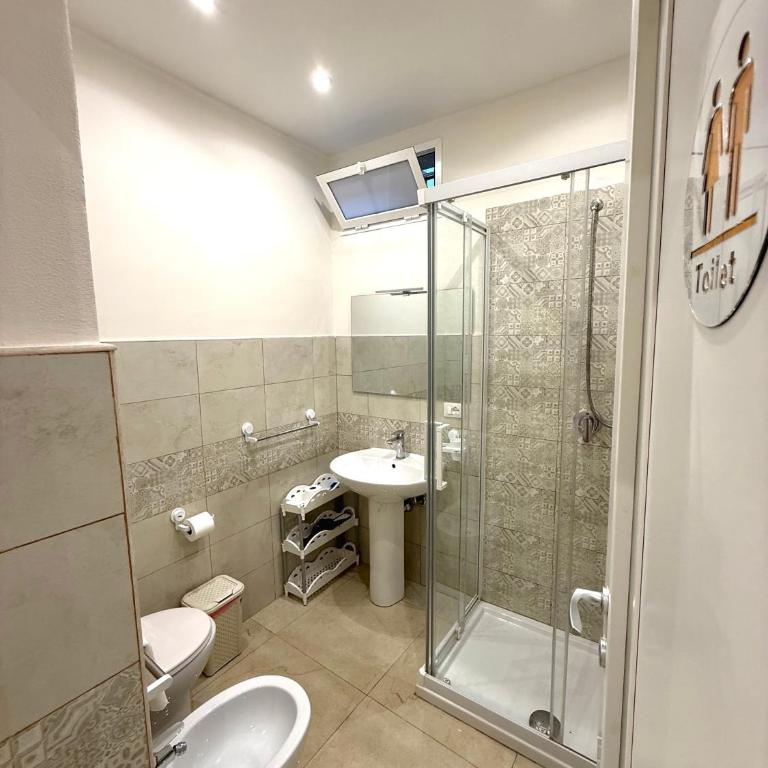 House Dante 224 - Twin Room with Private Bathroom - 2