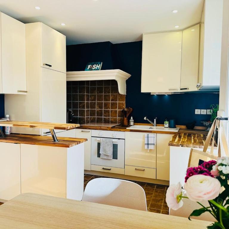 Bienvenue aux Barques - Two-Bedroom Apartment - 9