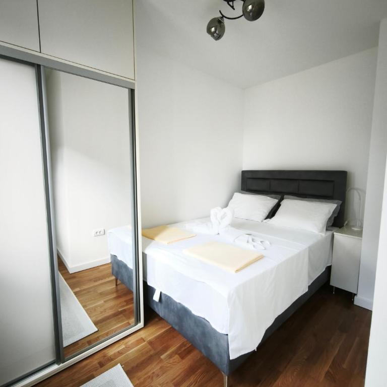 Heart of Nis Apartment - One-Bedroom Apartment - 6