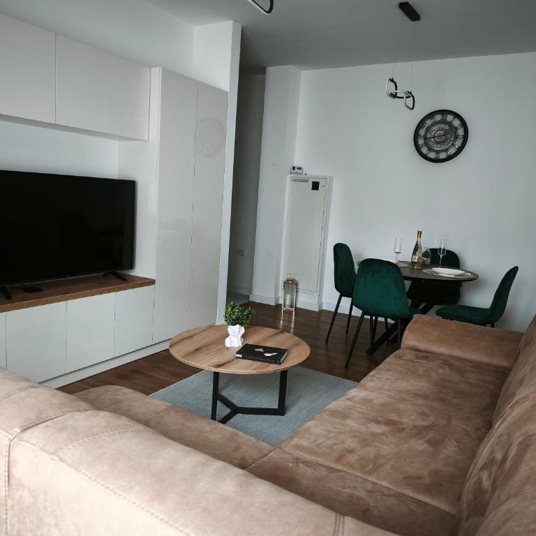 Heart of Nis Apartment - One-Bedroom Apartment - 2