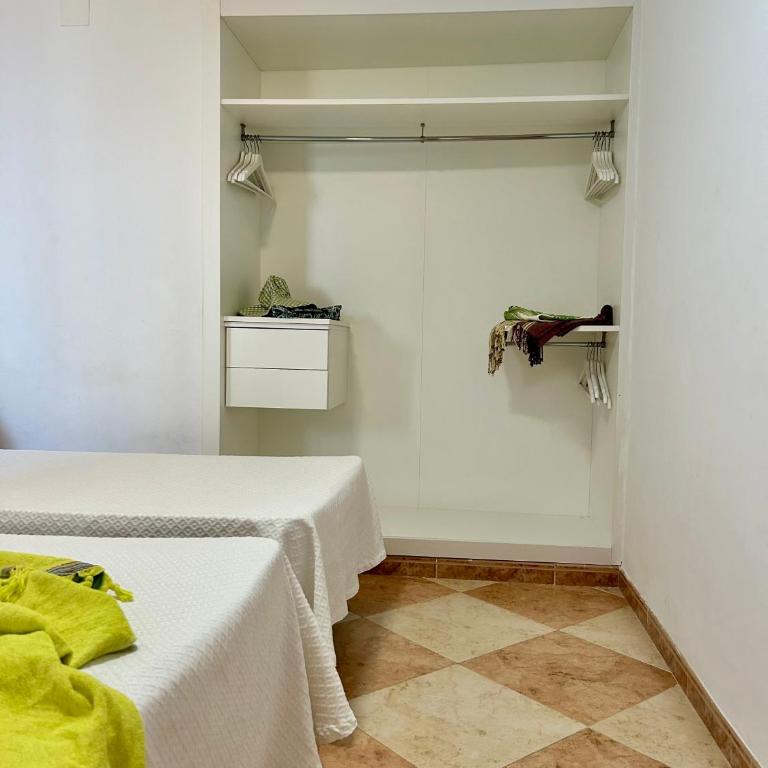 CH Apartamentos - Apartamento de 3 dormitorios - 4