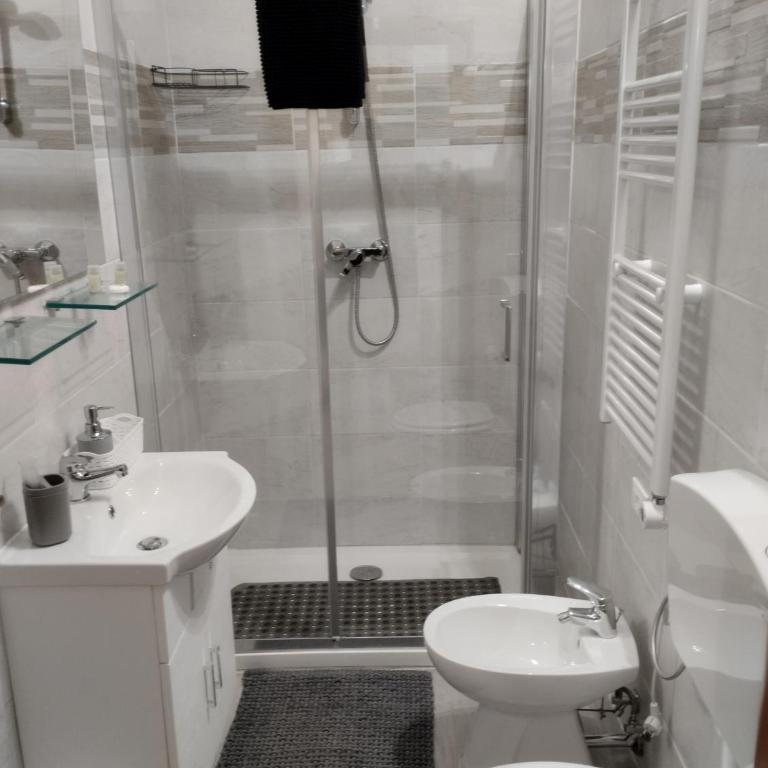 Sole Luna B&B - Camera Singola con Bagno Privato - 1