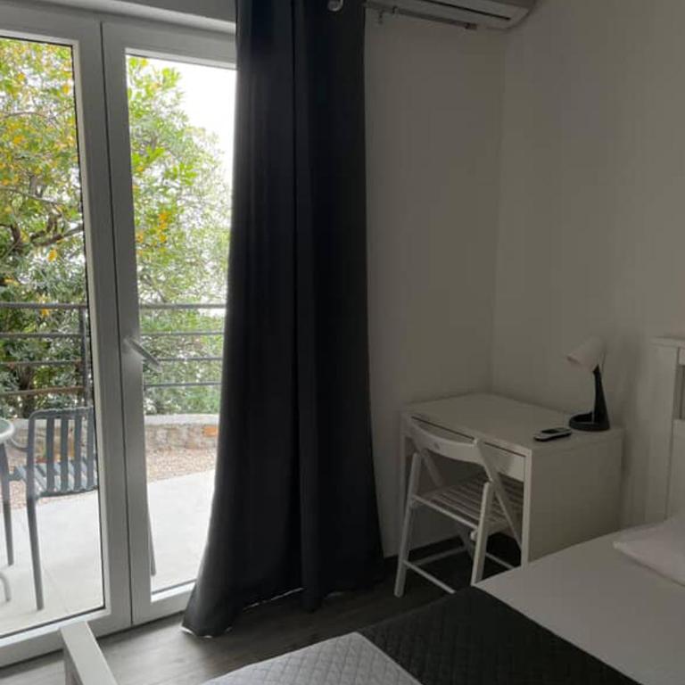 Quattro Rocce Apartments Zelen - Dvokrevetna Soba sa Bračnim Krevetom i Balkonom - 6