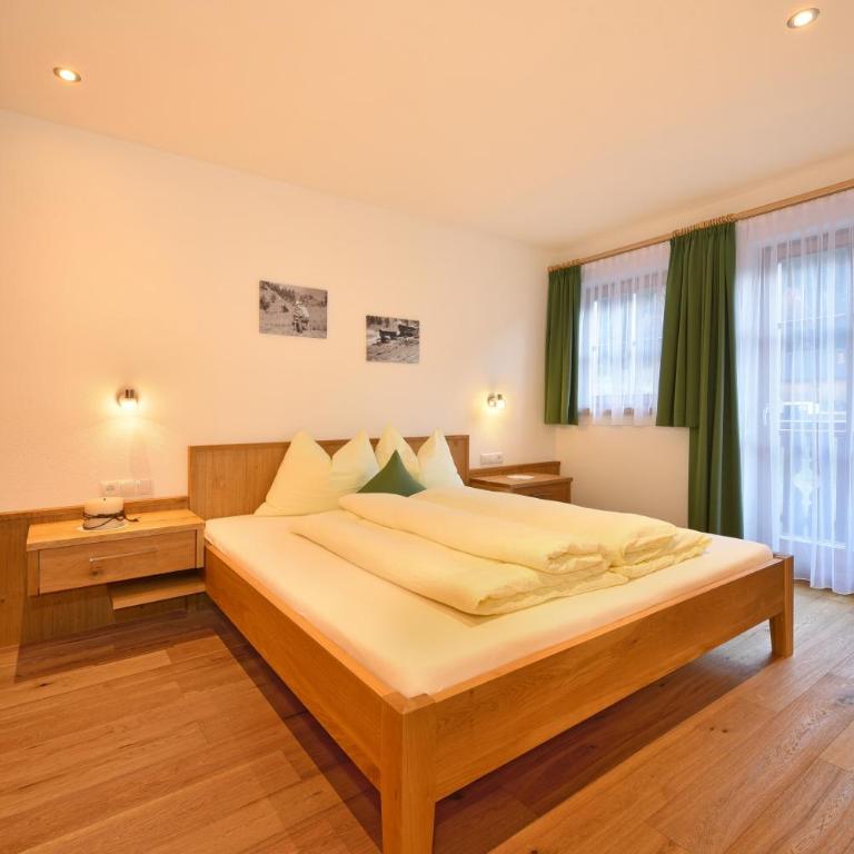 Feldererhof Gsies Apt Hochstein - Appartamento Deluxe con 2 Camere da Letto e Vista Giardino - 10