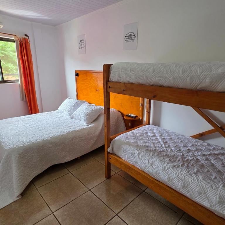 Departamento Céntrico con Balcón y Pileta en Puerto Iguazú - Apartamento con vistas a la piscina - 4