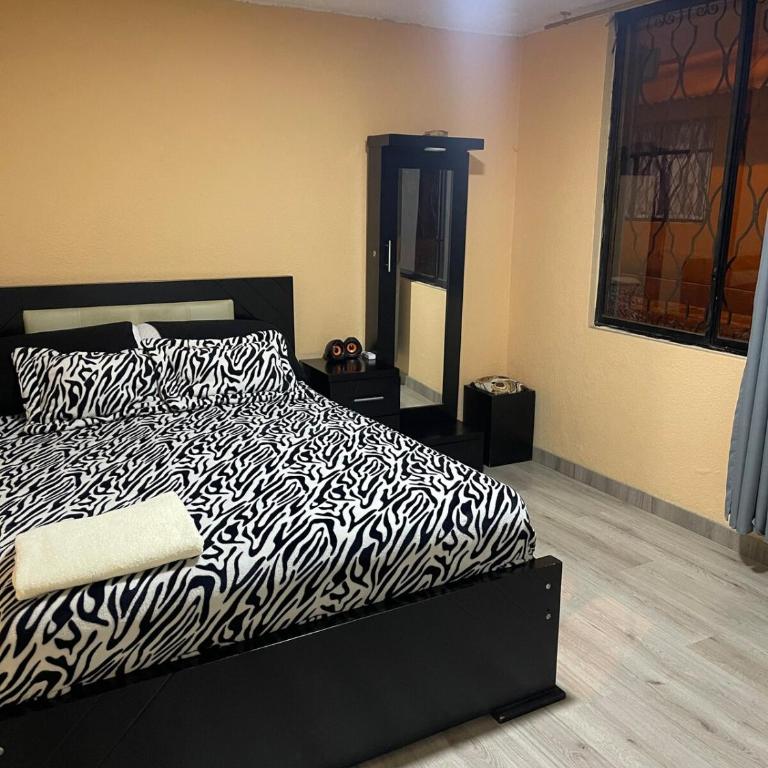 Departamento en Quito, sector Conocoto - Two-Bedroom Apartment - 10
