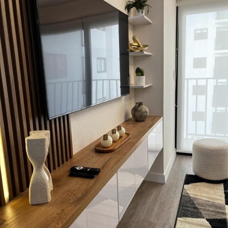 3BR con Garage y Piscina en Miraflores Luxury - Apartamento de 3 dormitorios - 3