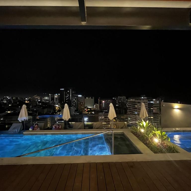 3BR con Garage y Piscina en Miraflores Luxury - Apartamento de 3 dormitorios - 23