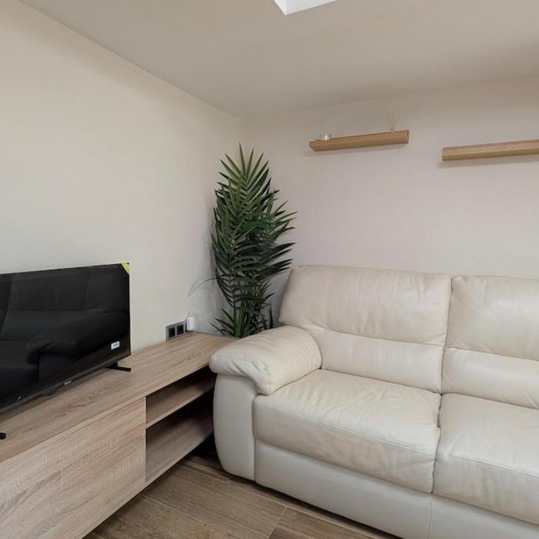 Brand-New Duplex Next to the Metro - Apartamento de 1 dormitorio - 4