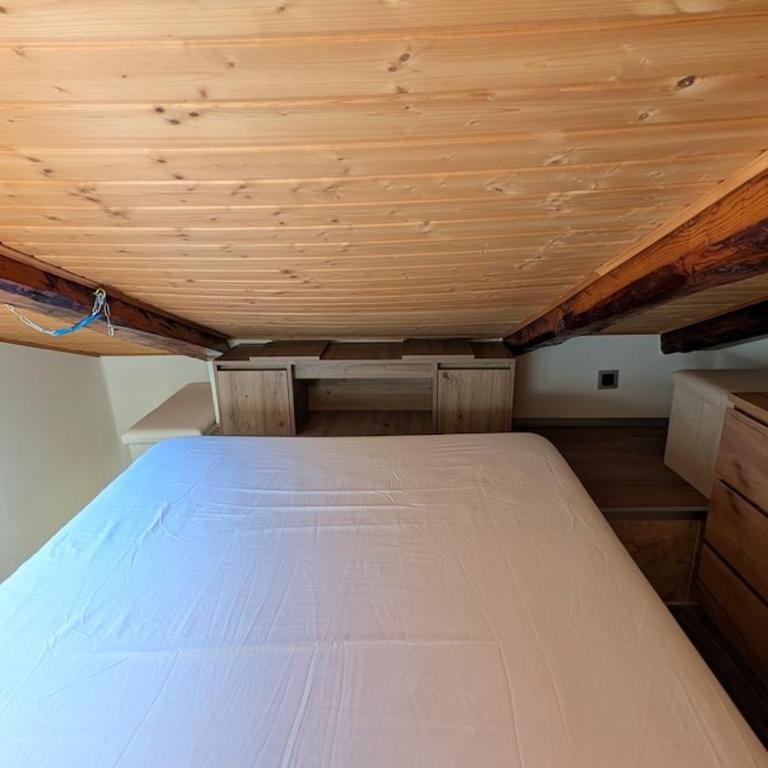 Brand-New Duplex Next to the Metro - Apartamento de 1 dormitorio - 18